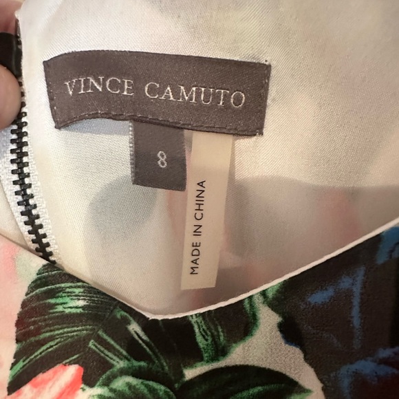 Vince Camuto Size 8 - Picture 3 of 4